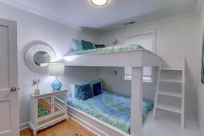 705 Carolina Boulevard