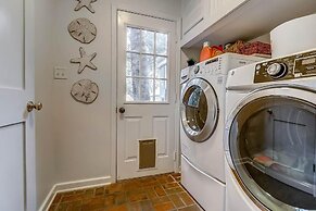 705 Carolina Boulevard