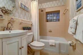 705 Carolina Boulevard