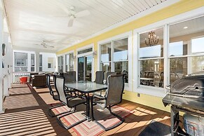 918 Carolina Boulevard