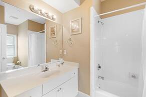 918 Carolina Boulevard