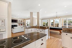 918 Carolina Boulevard