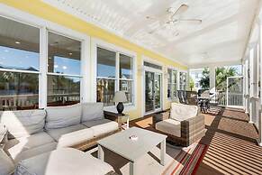 918 Carolina Boulevard