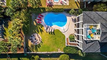 918 Carolina Boulevard