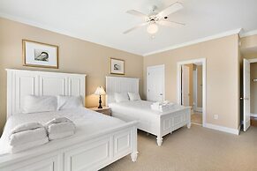 918 Carolina Boulevard