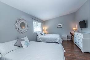 406 Yacht Harbor Court