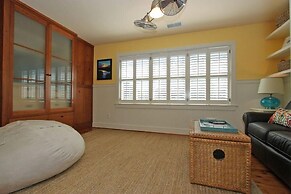 3008 Hartnett Boulevard