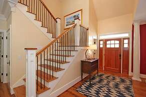 3008 Hartnett Boulevard