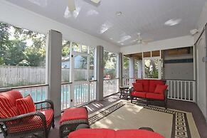 3008 Hartnett Boulevard