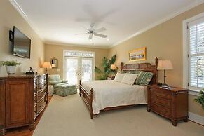 3008 Hartnett Boulevard