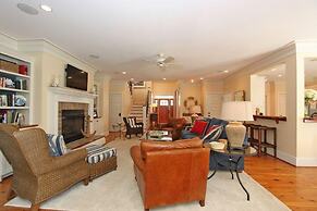 3008 Hartnett Boulevard