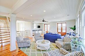 711 Carolina Boulevard