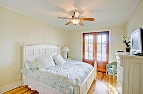 711 Carolina Boulevard