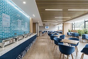 Holiday Inn Express Pudong Chuansha by IHG