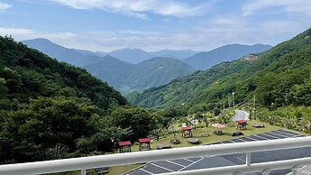 Junsung Resort