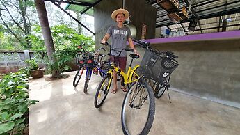 Moonshine Resort Chumphon