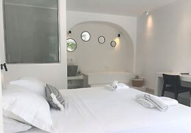 Quartano Luxury Cycladic Residence
