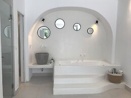 Quartano Luxury Cycladic Residence
