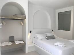 Quartano Luxury Cycladic Residence
