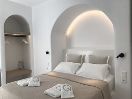 Quartano Luxury Cycladic Residence