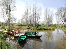 Hobbitland Eco Hotel