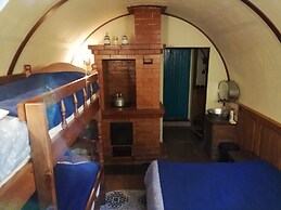Hobbitland Eco Hotel