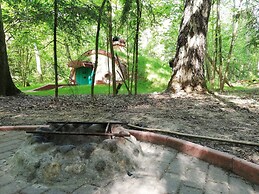 Hobbitland Eco Hotel