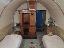 Hobbitland Eco Hotel