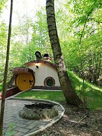 Hobbitland Eco Hotel
