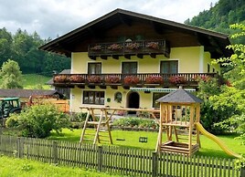 Hinterkellaubauer