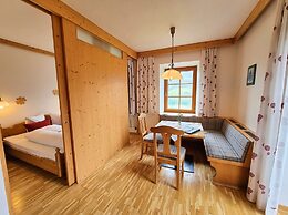 Ferienhof Obergasser & Pension Bergblick