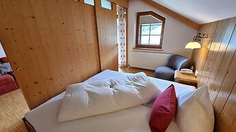 Ferienhof Obergasser & Pension Bergblick