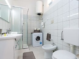 Cozy apartment Loredana in Poreč