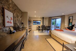 Zulu Rock Lodge - Babanango Game Reserve