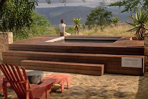 Zulu Rock Lodge - Babanango Game Reserve