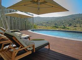 Zulu Rock Lodge - Babanango Game Reserve