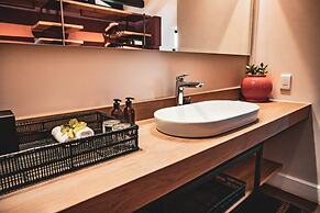 Zulu Rock Lodge - Babanango Game Reserve