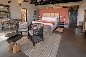 Zulu Rock Lodge - Babanango Game Reserve