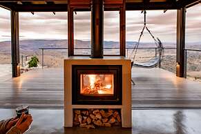 Zulu Rock Lodge - Babanango Game Reserve