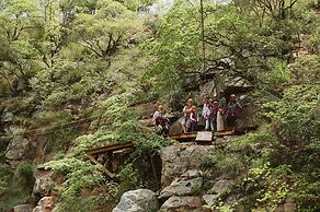 Zulu Rock Lodge - Babanango Game Reserve