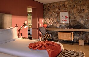 Zulu Rock Lodge - Babanango Game Reserve
