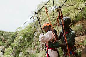 Zulu Rock Lodge - Babanango Game Reserve