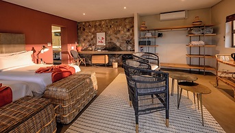 Zulu Rock Lodge - Babanango Game Reserve