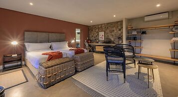 Zulu Rock Lodge - Babanango Game Reserve