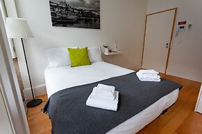 Oporto Invite São Bento