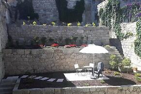 Oporto Invite Flores