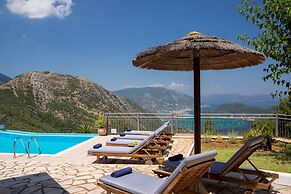 Luxury Villa With Stunning Views in Lefkada