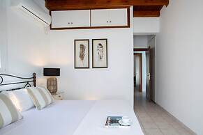 Luxury Villa With Stunning Views in Lefkada