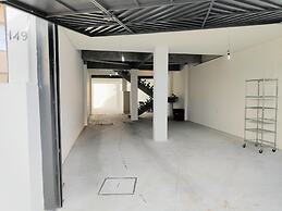 Sky S House