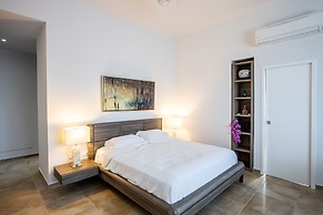 Blue Marine Penthouse